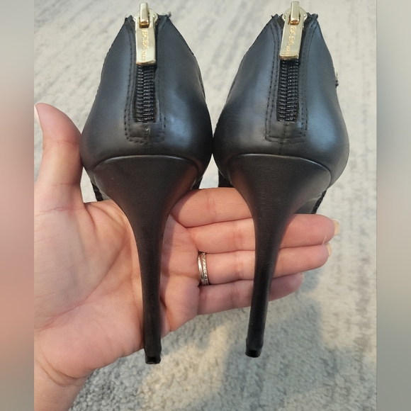 BCBG Paris Arria Black Net Lace Up Leather Heel Booties - Picture 9 of 9